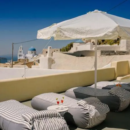 Kasteli Santorini Artemis Pyrgos Kallistis
