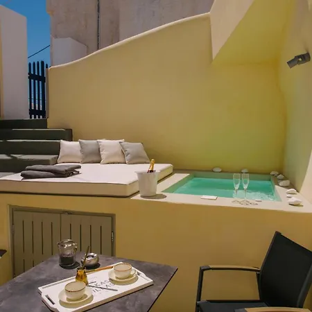 Kasteli Santorini Artemis Pýrgos